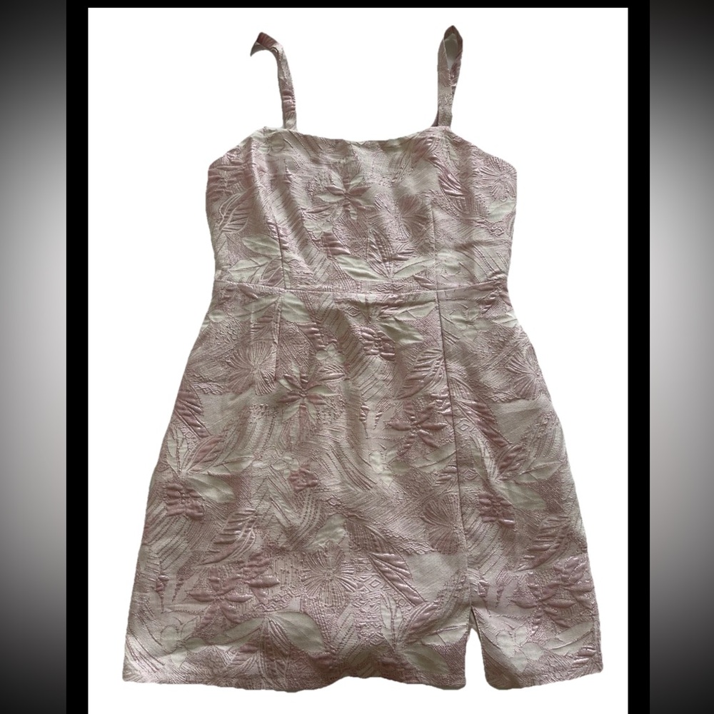 LULU’s Pink Floral Textured Dress